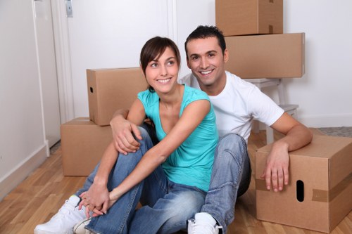 Secure storage space suitable for short-term use in Blackwall