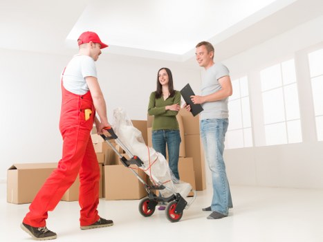 Blackwall office storage service for business clear-outs and moves